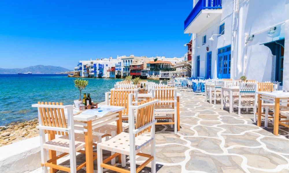 Toυρισμός: Κατά 766% αυξήθηκαν τα έσοδα των επιχειρήσεων το β' τρίμηνο
